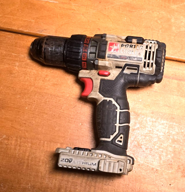 Porter Cable PCC601 20V Drill Driver – For Parts