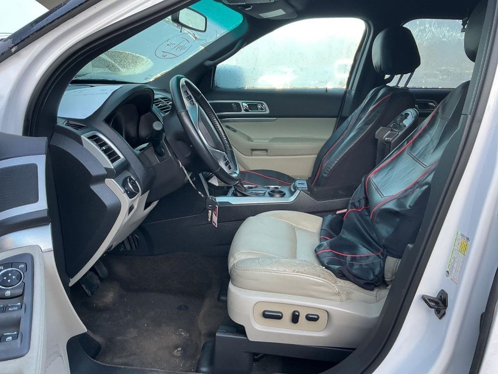 EXPLORER 2014 Glove Box 4922231