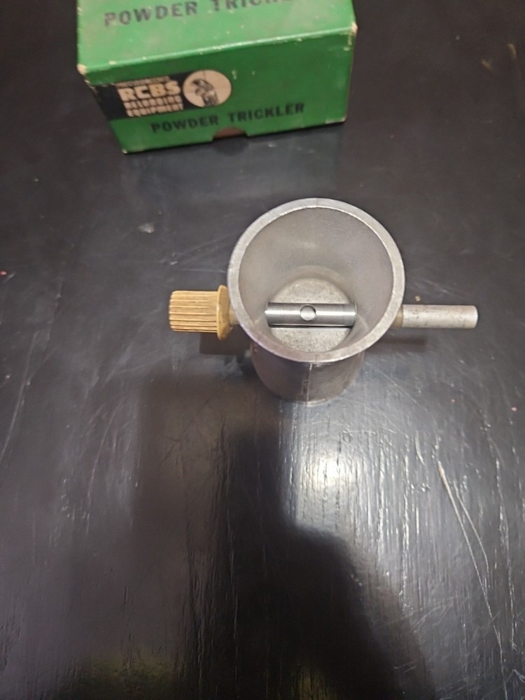 RCBS Powder Trickler Reloading Tool w/ Original Green Box Precisionered