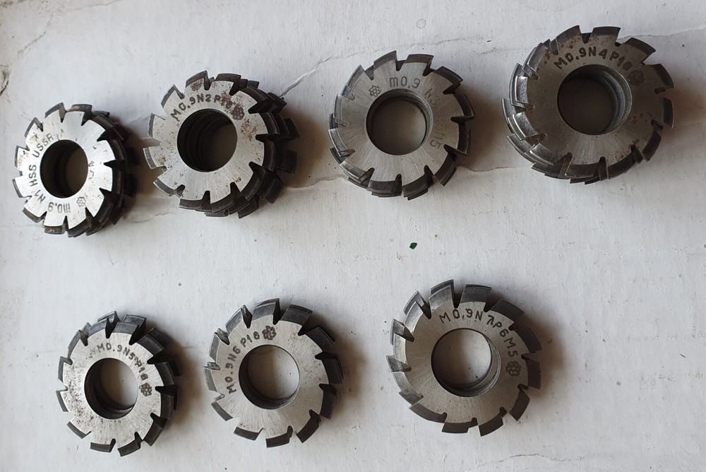 Involute Gears Cutter  M 0.9  HSS