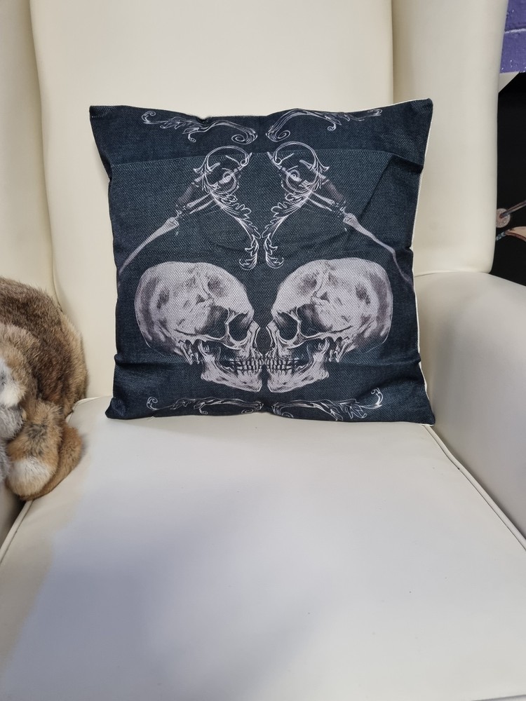 Gothic Inspired (1)