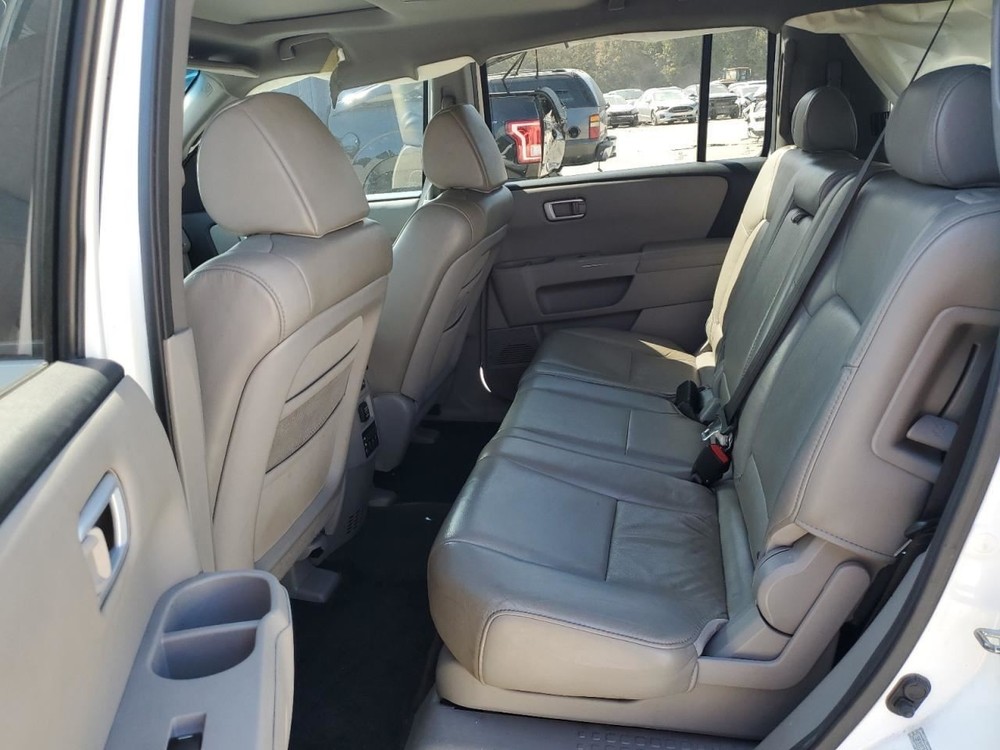 PILOT 2011 Glove Box 4866026