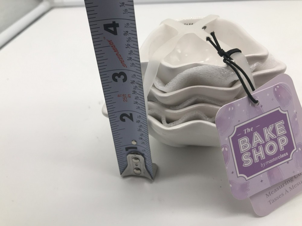 Bake Shop Ceramic Ghost Measuring Cup Set BB02B31034