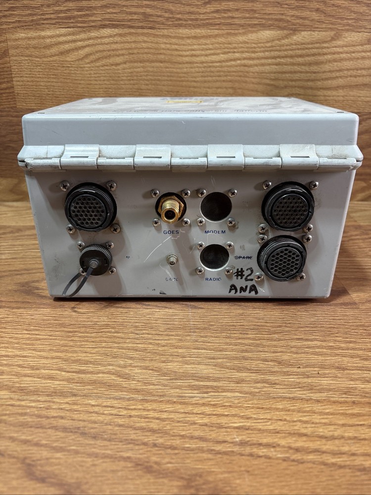 Vaisala Handar Model 555 White Data Collection Platform