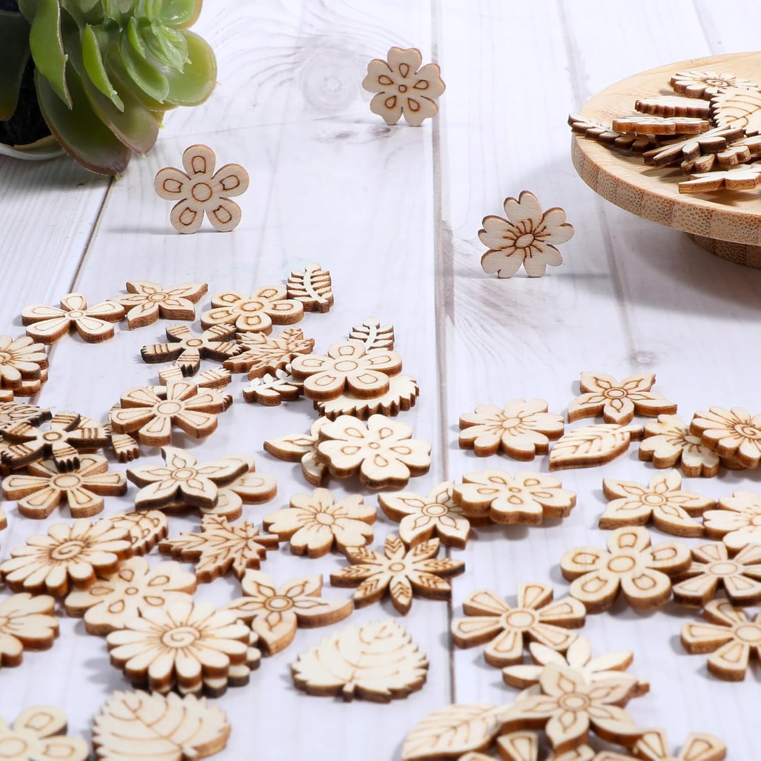 100 Pcs Poplar Wood Mini Flowers DIY Crafts Cutouts Embellishments