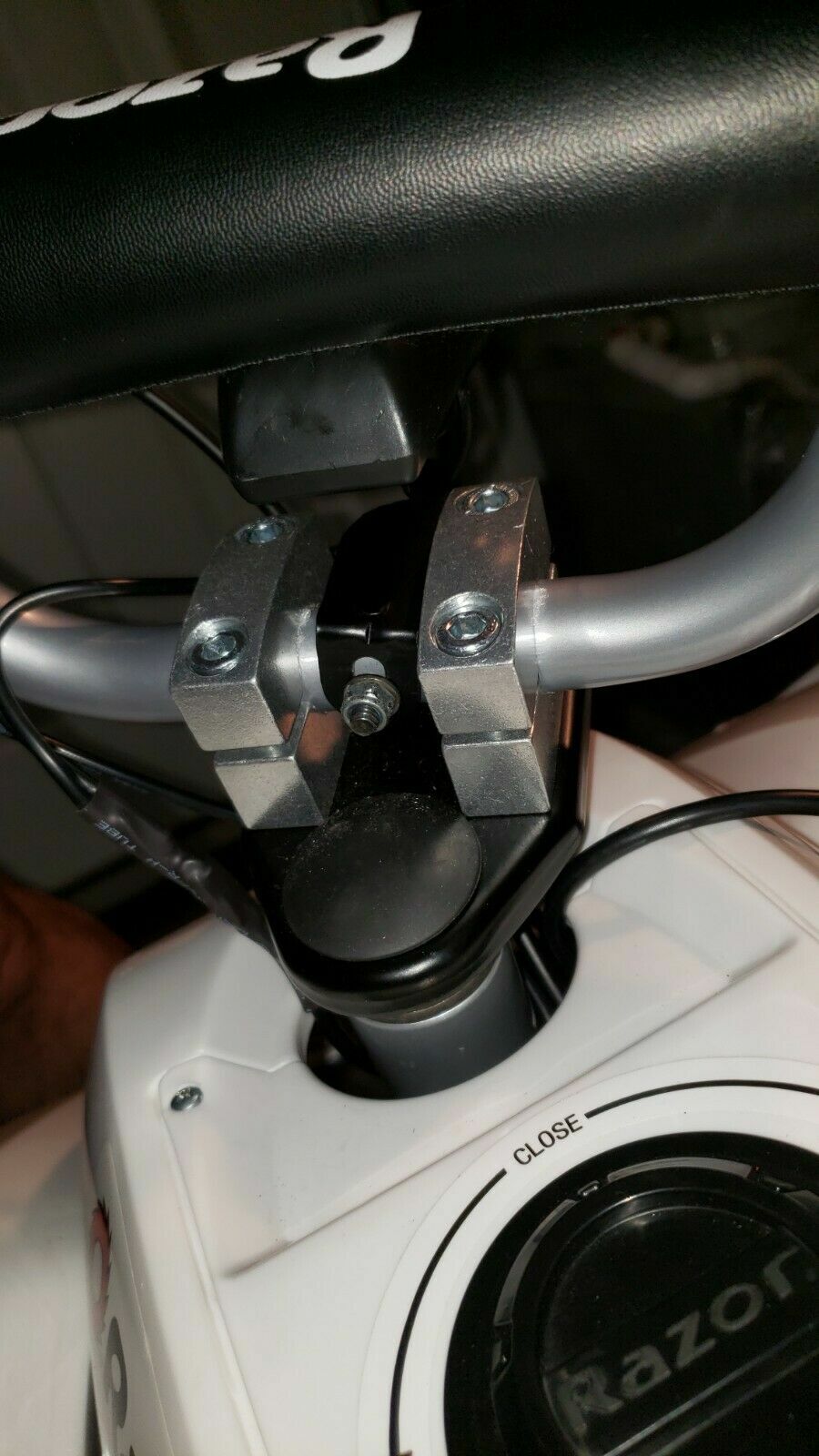 Razor DQ E200 E300 Mx 350 400 mx500 mx650- LED Headlight/Horn ad on schwinn