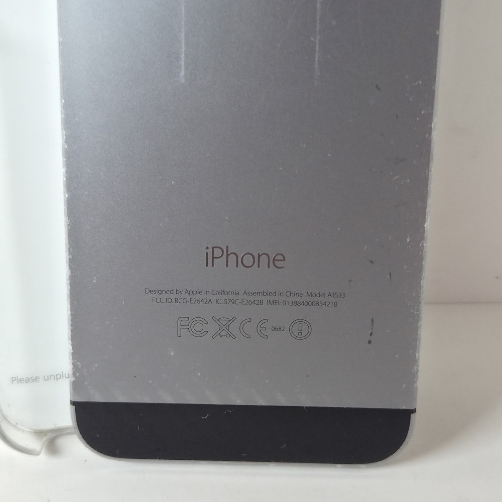 Apple Ipod Touch 16GB A1509 (5th generation) iPod Touch UNTESTED