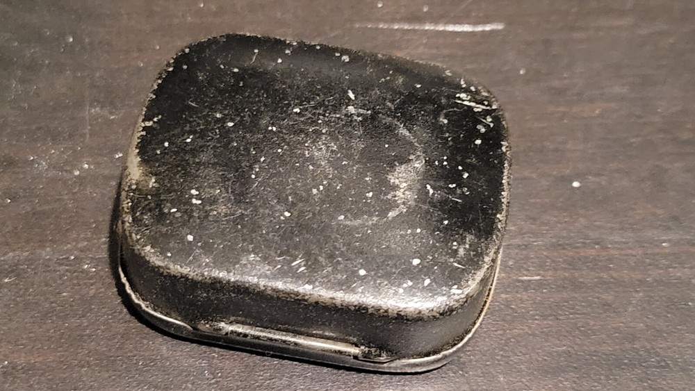 Gramophone phonograph needle tin - Highly Polished