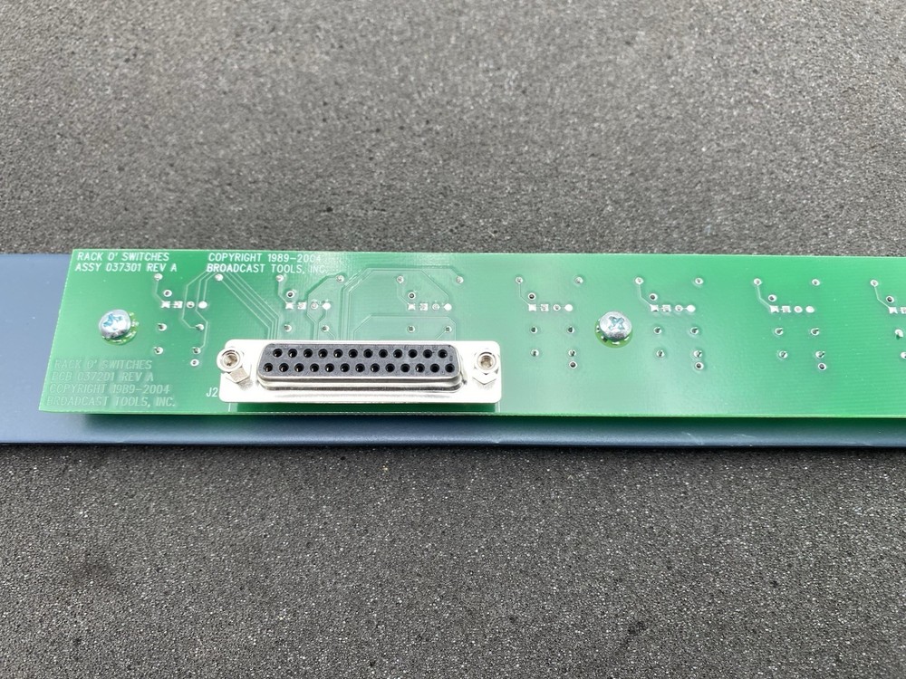 Broadcast Tools Rack o Switches