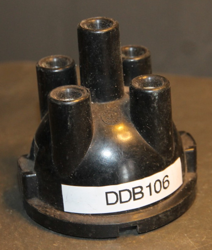 Distributor cap  Lucas distributors Top entry Push Fit DDB106