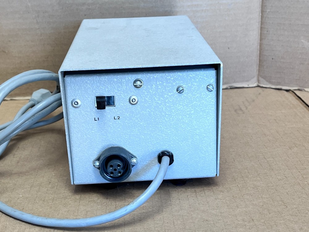 CARL ZEISS MICROSCOPE LIGHT SOURCE POWER SUPPLY ELECTRO POWERPACS 1100