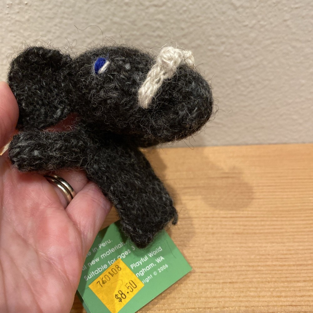 NWT Elephant Finger Puppet Alpaca 2006 NOS