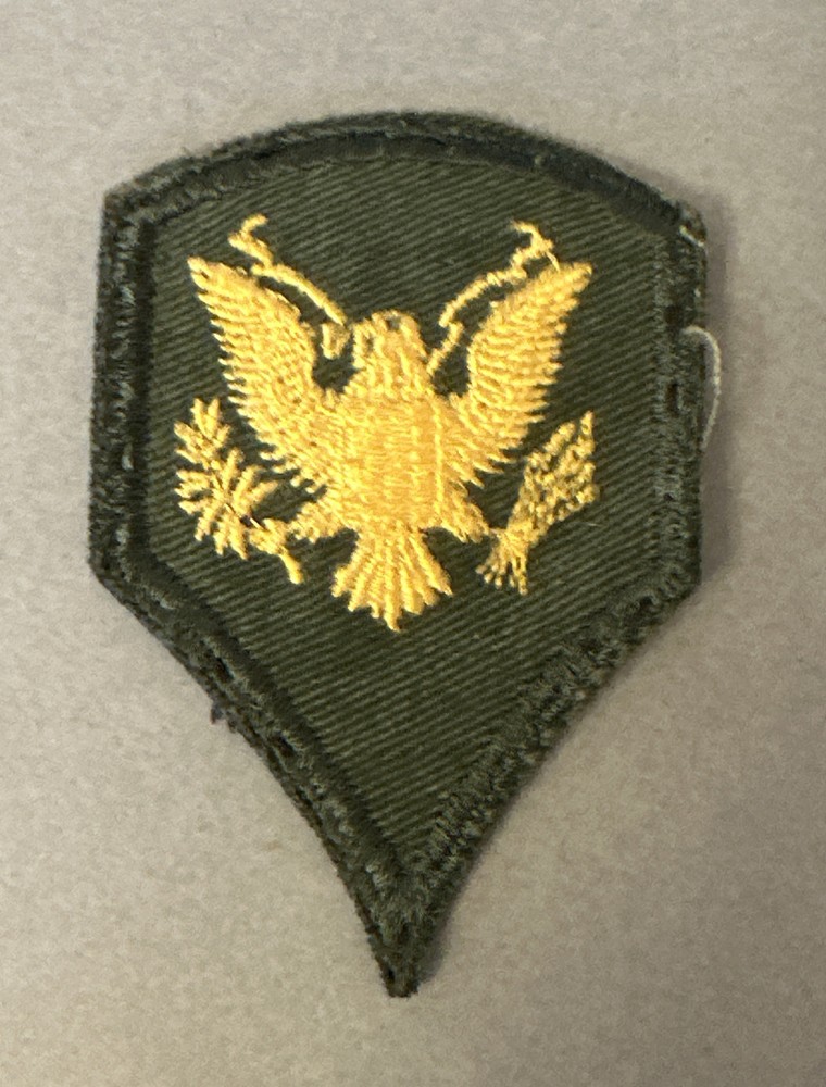 WWII US Army Specialist E4 Golden Eagle Patch