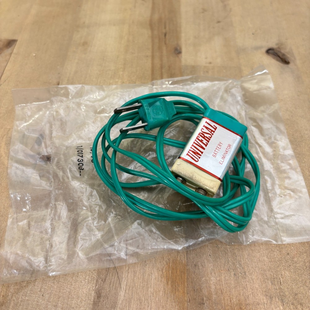 Vintage UNIVERSAL Battery Eliminator Replacement, Untested