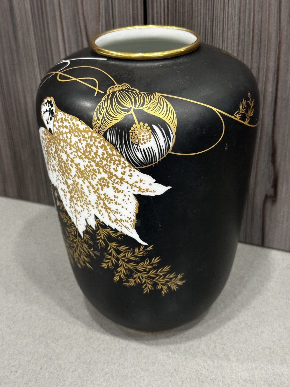 Rosenthal Studio Line Malvacea Porcelain Vase Black Gold Floral Germany 9”Modern