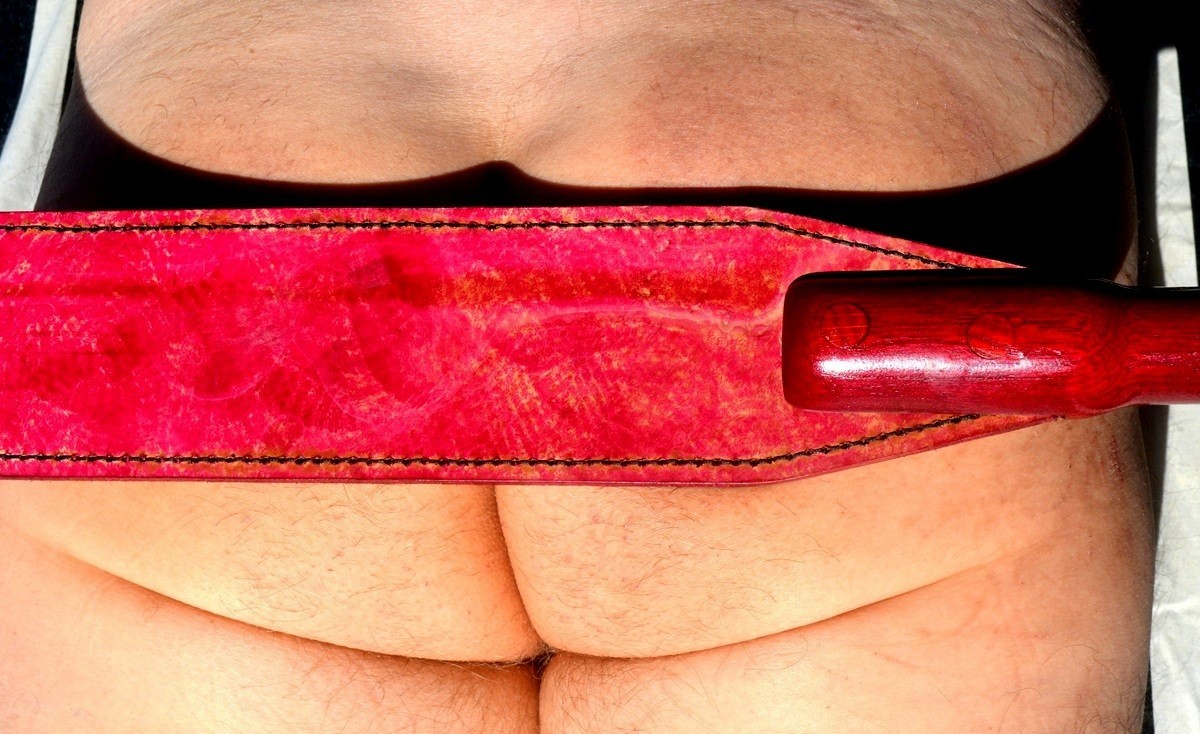 Custom-made Warder’s Prison Strap, Hardwood Handle, Sole Leather