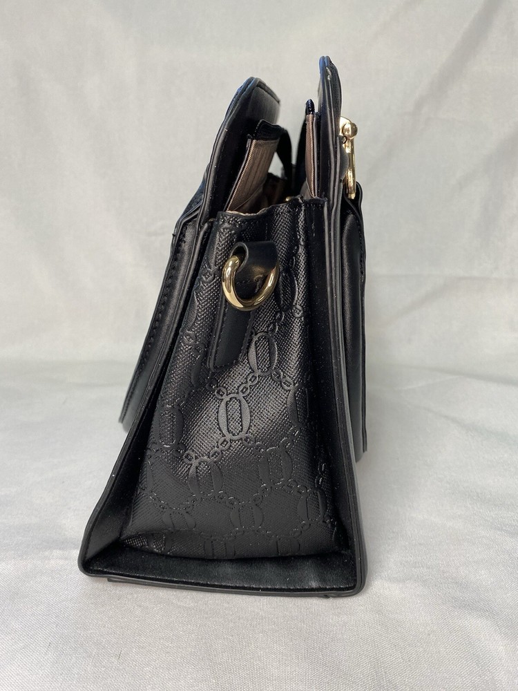 Soperwillton Black Textured Hand Bag