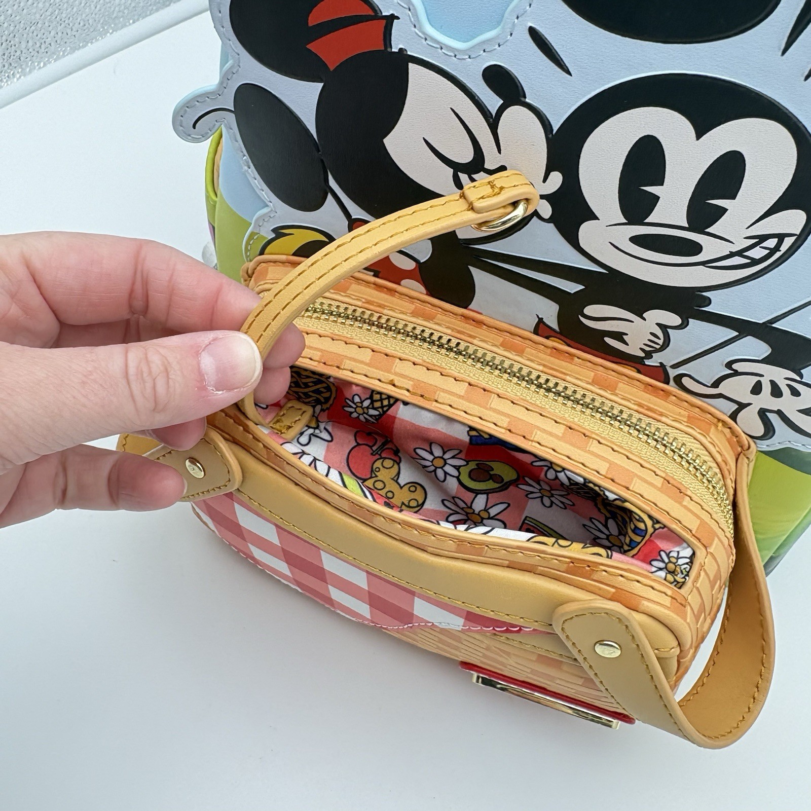 NEW Loungefly Disney Mickey & Friends Picnic Basket Mini Backpack with Coin Bag