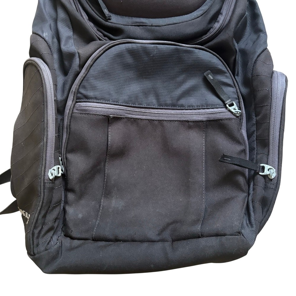 Oakley Backpack Laptop Holder Sunglasses Case Black Gray Multiple Compartments