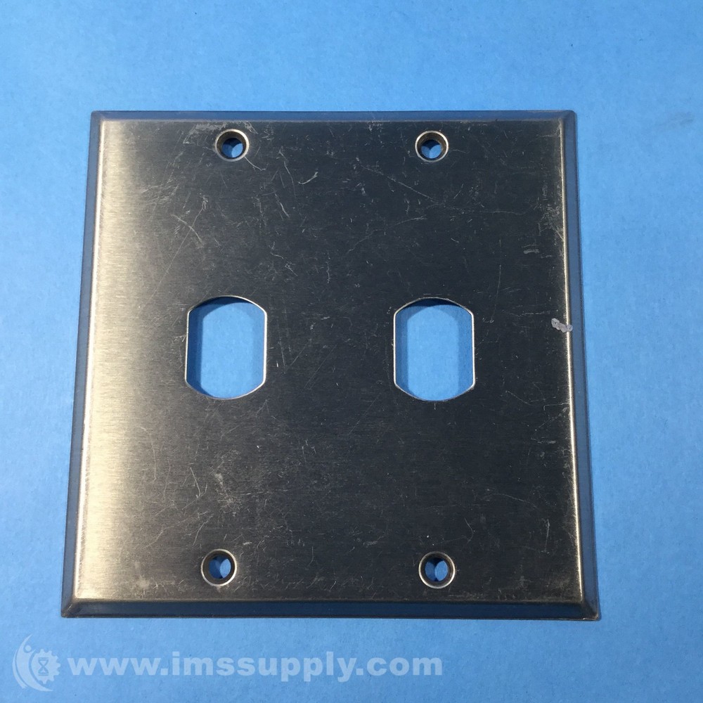 Double Outlet Wall Plate FNIP
