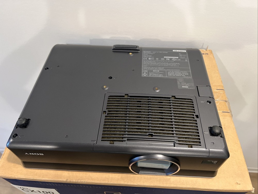 Sony VPL-CX100 Multimedia Projector New Open Box