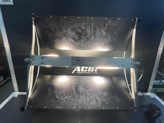 Lowel Softlight 1500 Tungsten Light