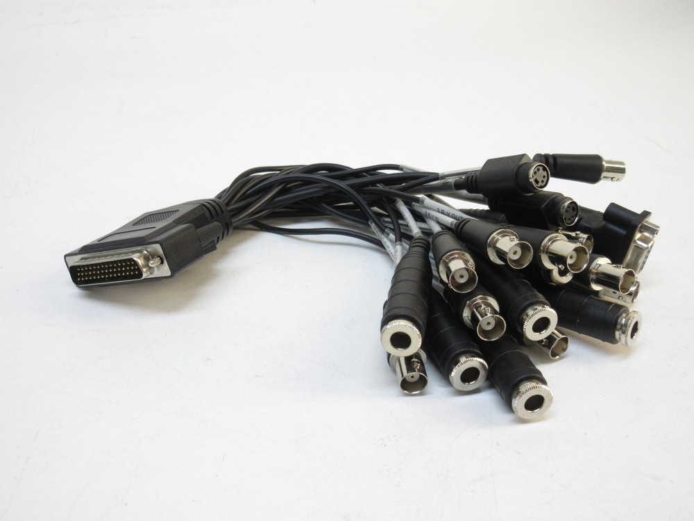 Blackmagic Design Decklink Studio / UltraStudio Pro Audio/Video Breakout Cable