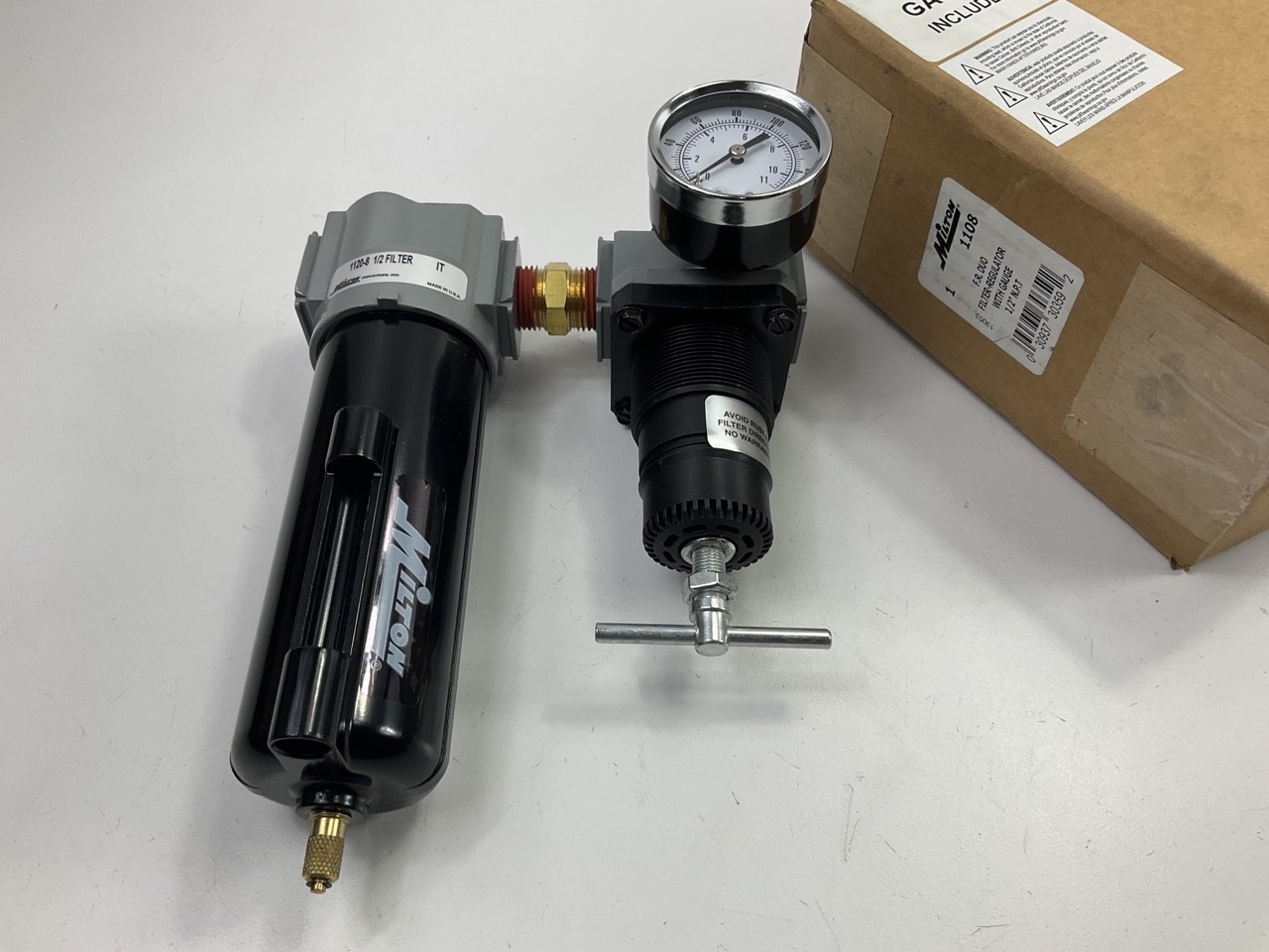 Milton 1108 1/2" NPT Air Compressor Filter And Regulator Duo, With Gauge