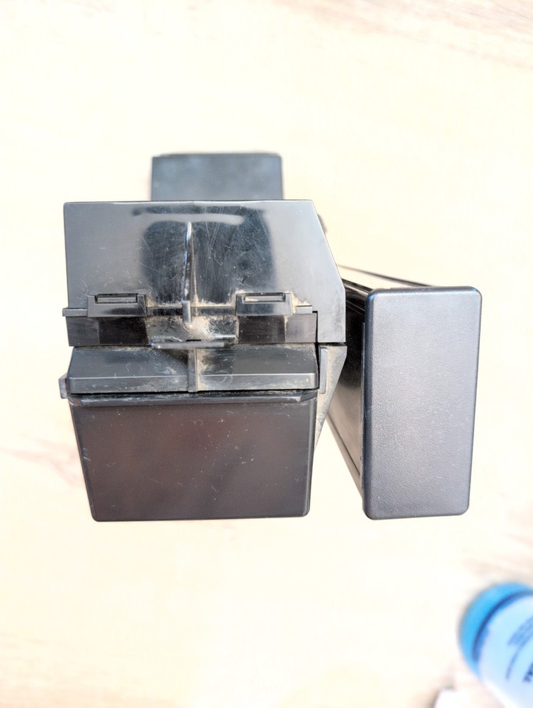 Coinco BA30B Dollar Bill Acceptor Validator with billbox