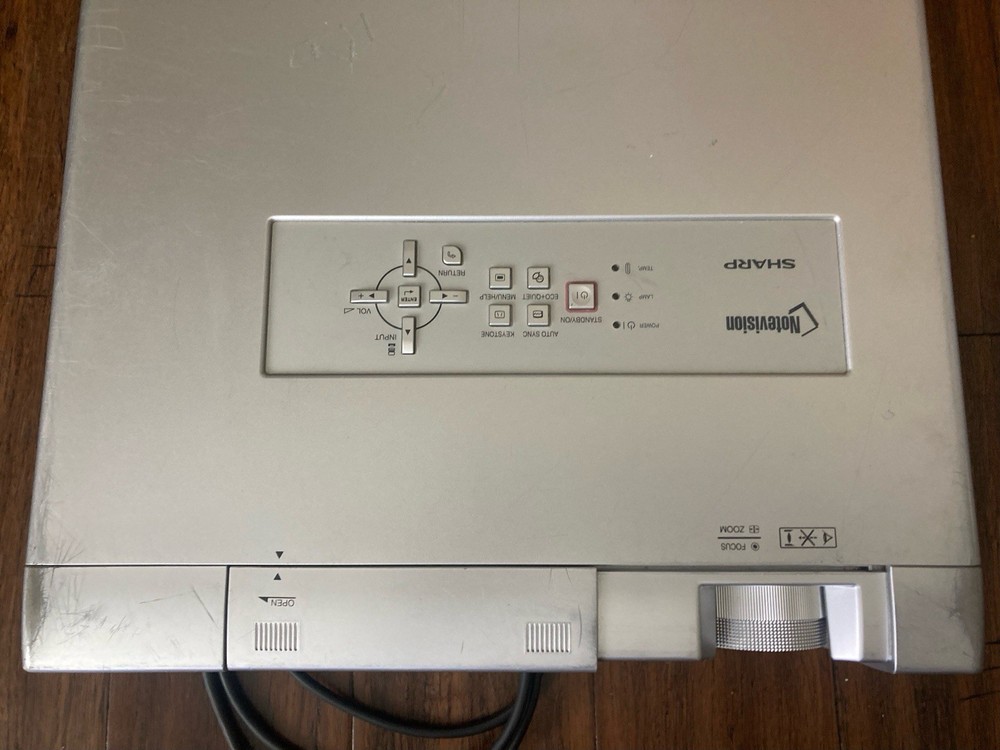 Sharp PG-D40W3D DLP WXGA Projector