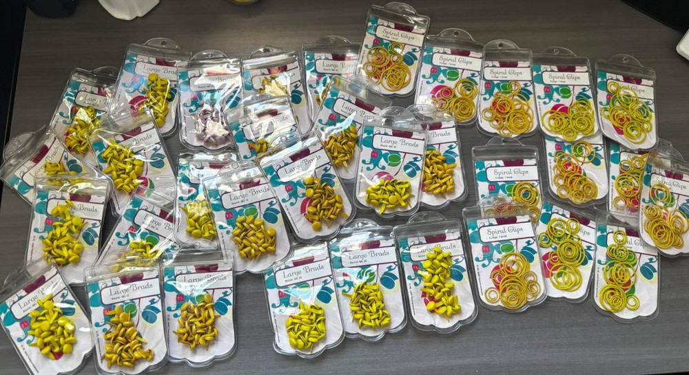 34 Assorted Large Brads & Spiral Clips Scrapbooking / Crafts