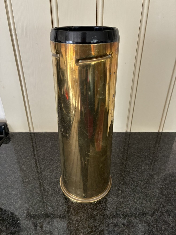 1964 - 105mm brass case . Superb condition