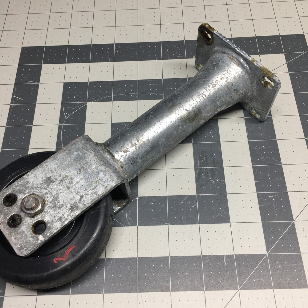 PITCO OEM B3902302 9" Rigid Caster Non-Locking #2