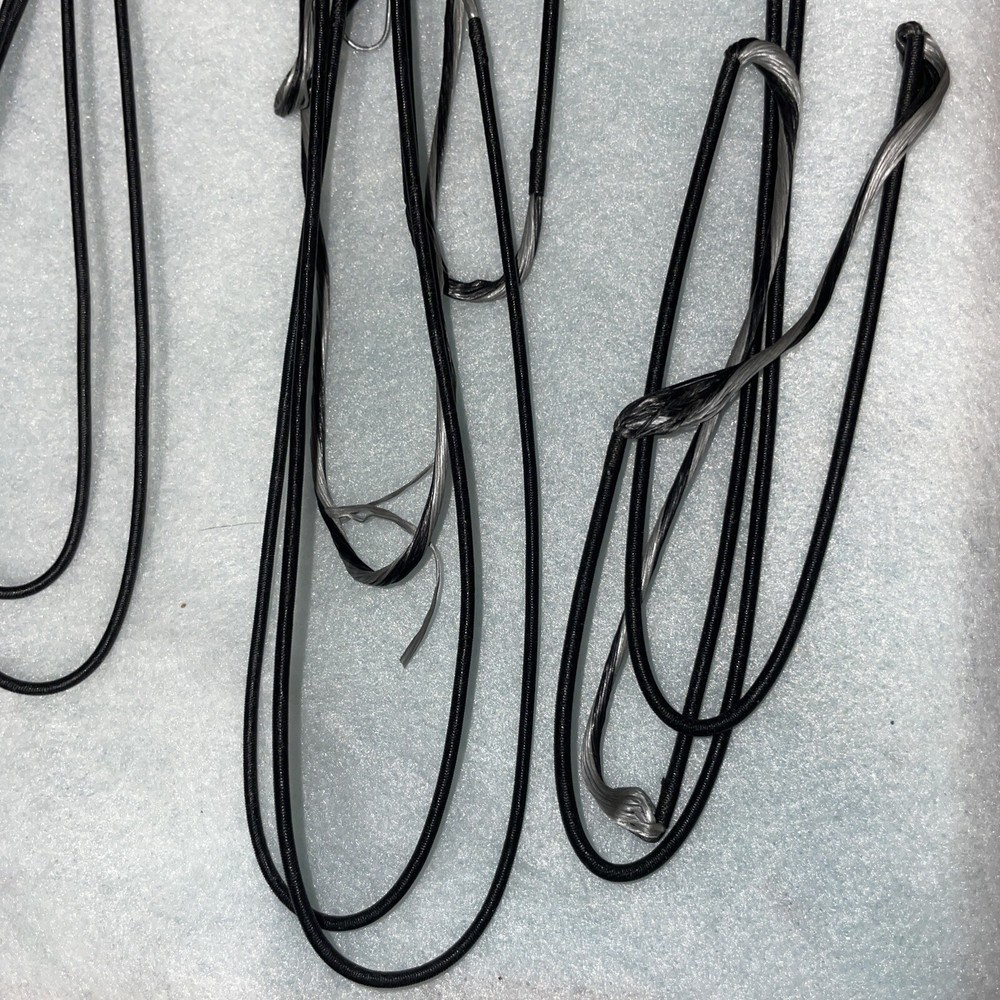 Mach1 Bowstrings Prime Alloy String Set￼