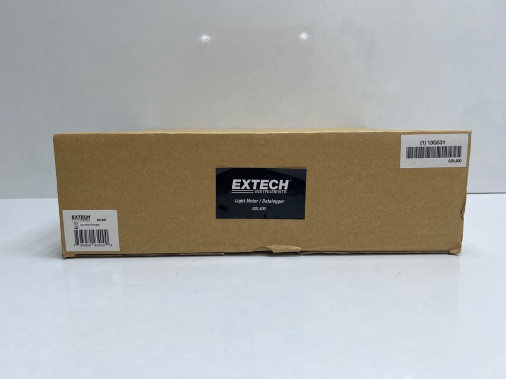 EXTECH SDL400 LIGHT METER DATALOGGER
