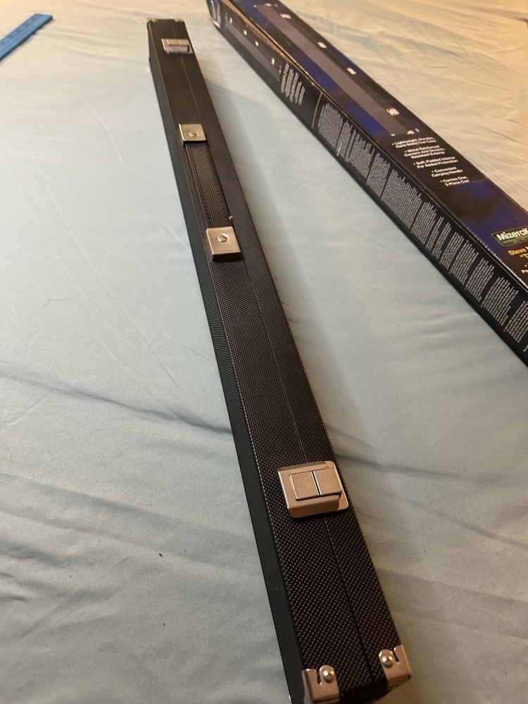 Mizerak Hard-Sided Pool Cue Case