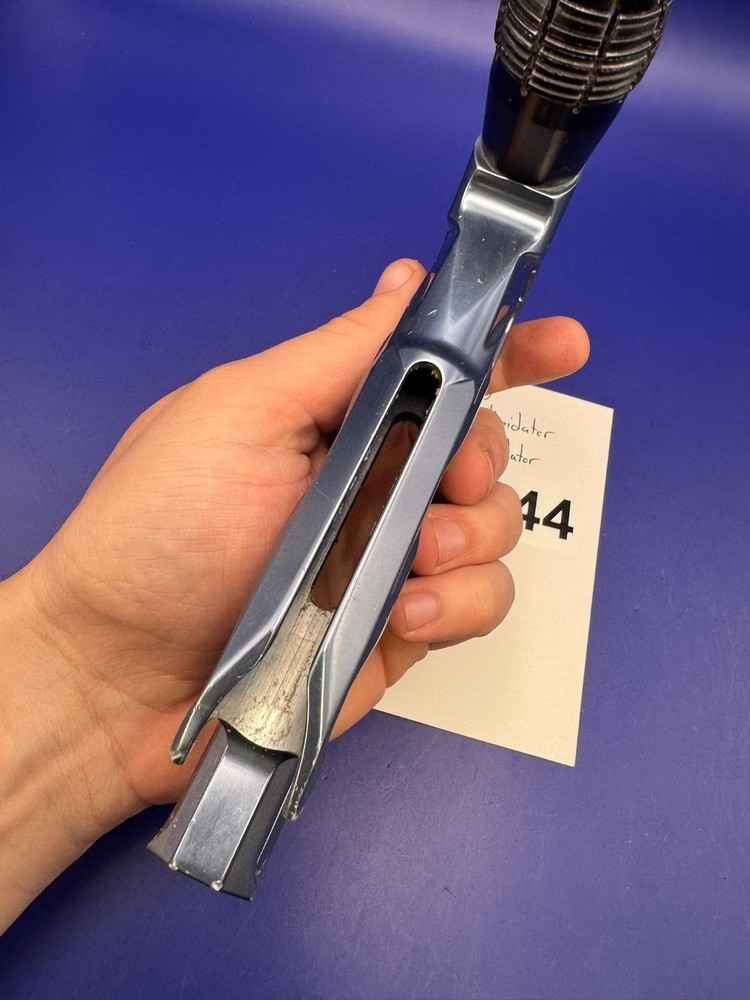 Bob Long 2K5 Intimidator Alias Intimidator-Grey