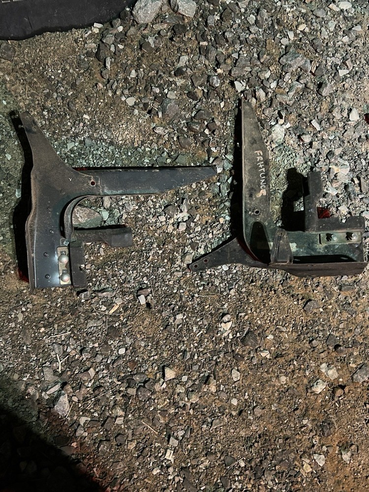 Freightliner Hood Support Brackets Never Used