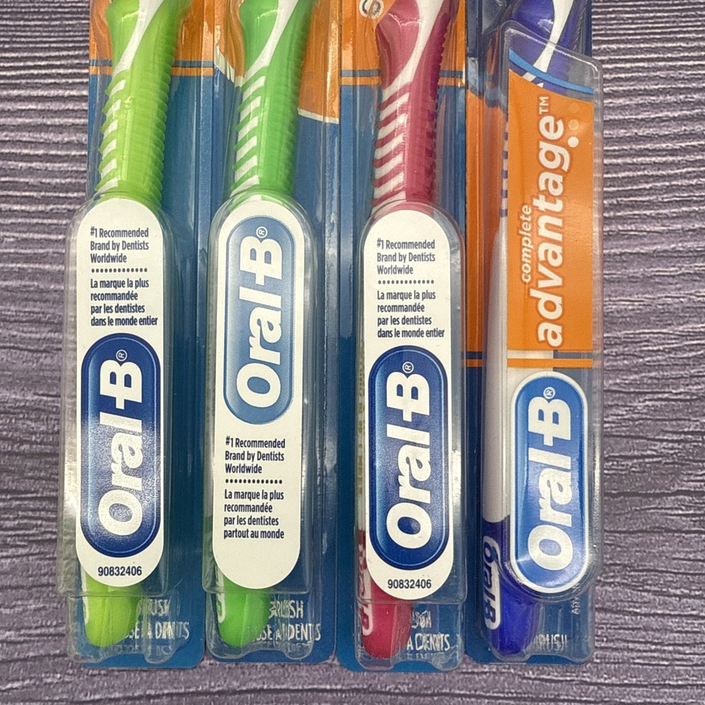 4x Oral B Complete Deep Clean Manual Toothbrush Bristles Soft / Medium