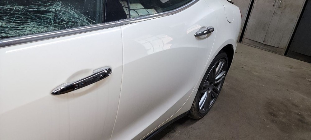 2016 Maserati Ghibli Cowl Vent Panel