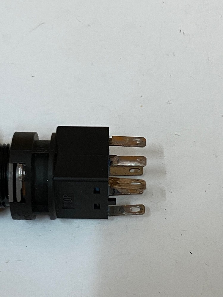 idec ASS0201 Key Selector Switch / HA-C10 Selector Switch