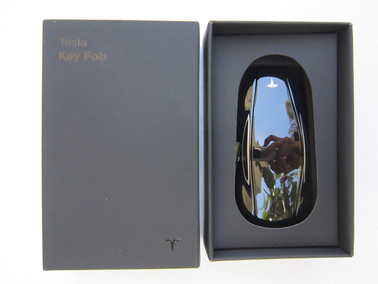 NEW OEM 2017-2024 TESLA MODEL 3/Y KEYLESS REMOTE SMART KEY FOB ALRM 1819445-00-B