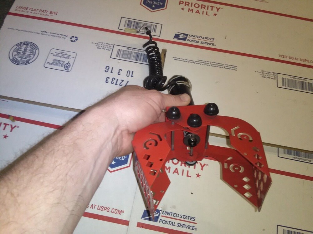 aeg arcade crane snack attacker/challenger claw working #2