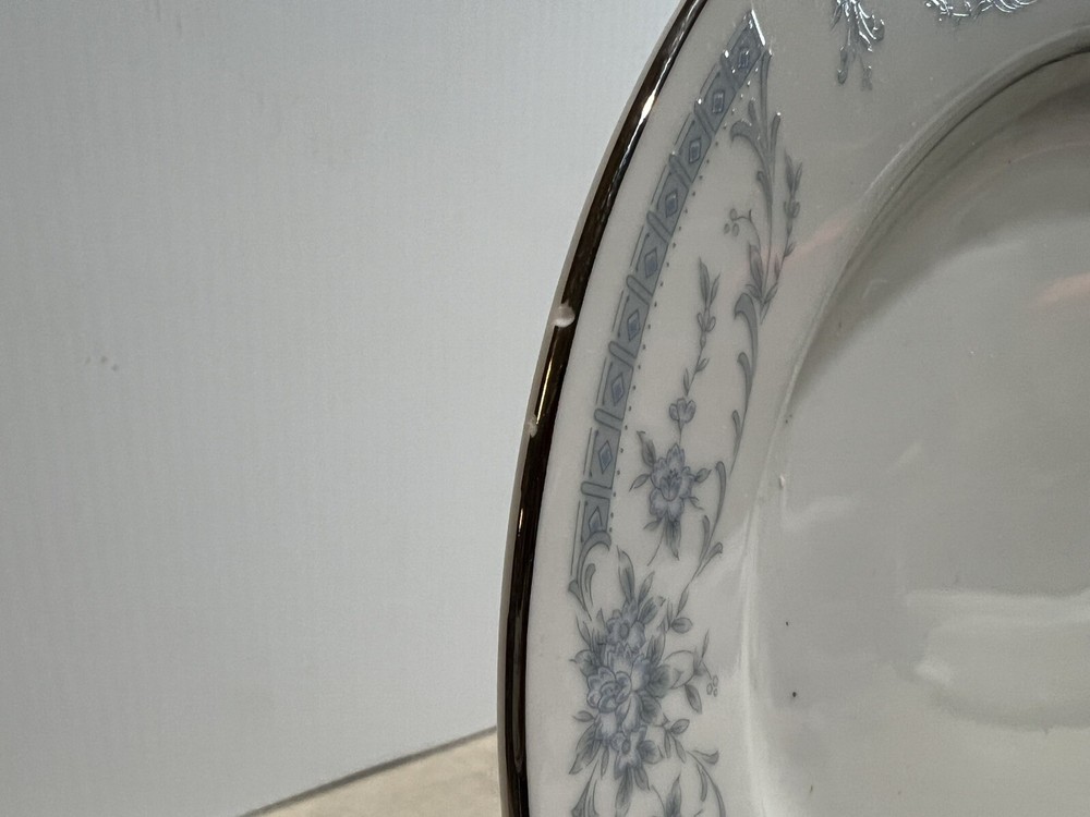 Sheffield Blue Whisper Fine China Medium Platter 12-1/2
