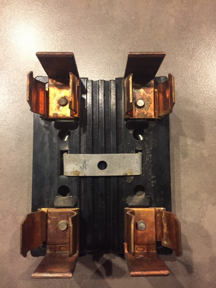 WADSWORTH 60 AMP 240 VOLT FUSE PANEL PULL OUT MAIN / LIGHTS 2 FLAT NOTCHES