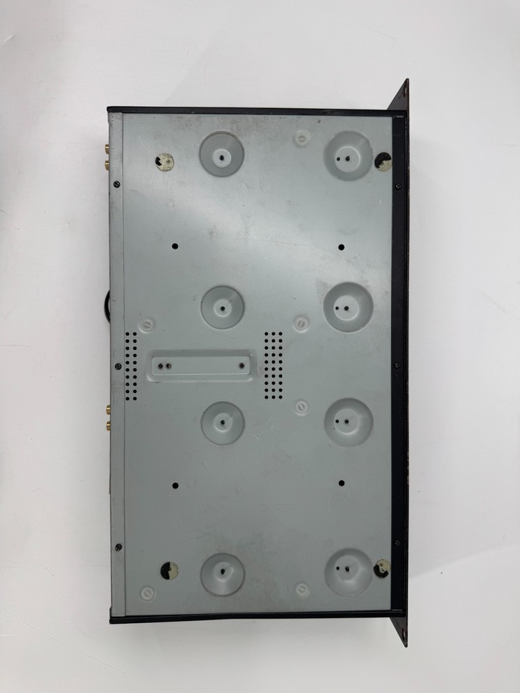 NUMARK CDN-20S PROFESSIONAL DUAL CD PLAYER.