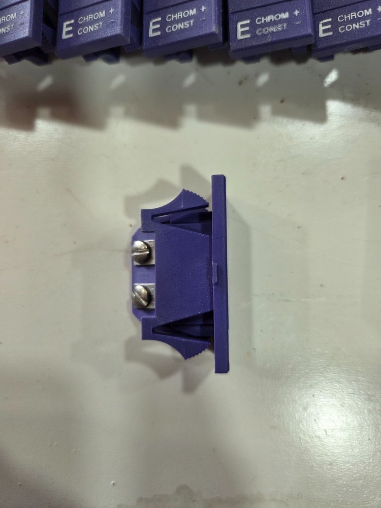Omega Type E Panel Mount Thermocouple Connectors (43)