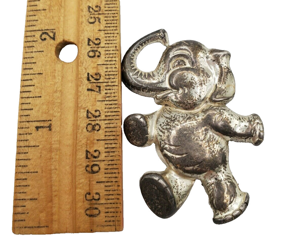 Vintage Sterling Silver Elephant Pin (O-1)