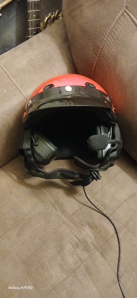 aviation flight helmet,red,includes visor headset microphone and bag