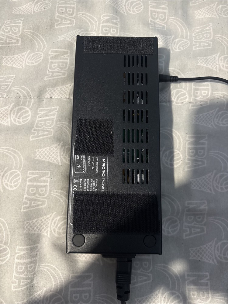 Mooer Macro Power S12